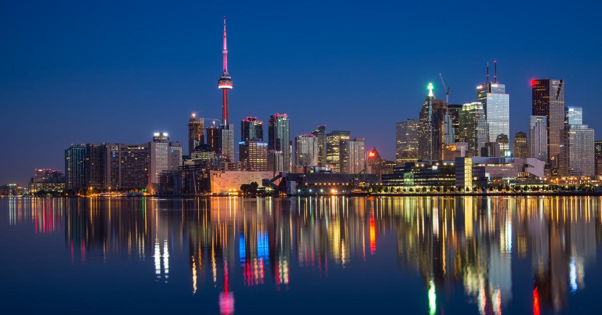 What Are the Best Neighborhoods in Toronto for Young Professionals?